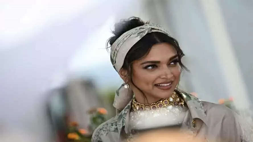 Bollywood Most Expensive Song: 20 किलो के जेवर, कपड़ों में जुड़े थे सोने –चांदी के तार, 12 करोड़ था Deepika Padukone के इस गाने का बजट