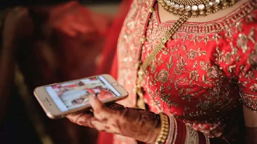 पति को कैसे बनाया जाए 'जोरू का गुलाम'? शादी के बाद Google पर ऐसी चीजें सर्च करती हैं महिलाएं