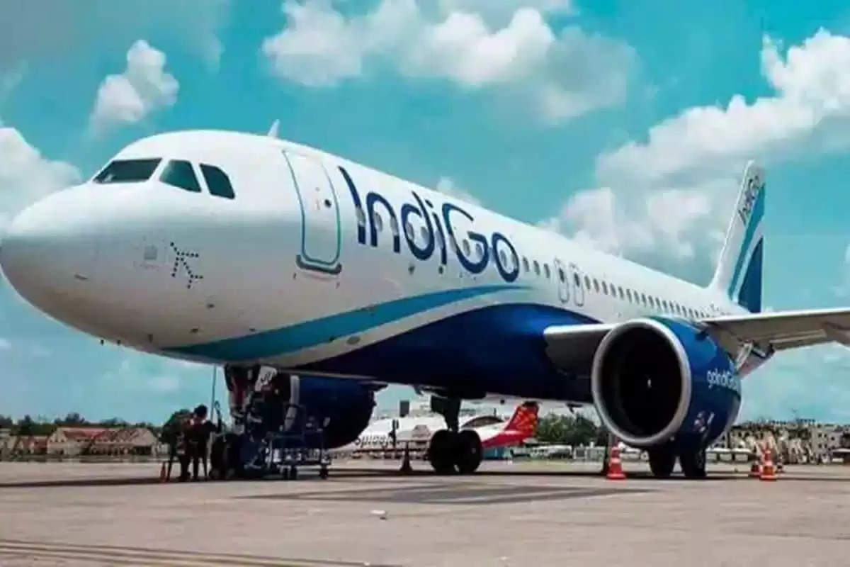 Breaking news: पटना से दिल्ली जा रही है इंडिगो की फ्लाइट में बम की खबर,  यात्रियों को तुरंत विमान से उतारा गया