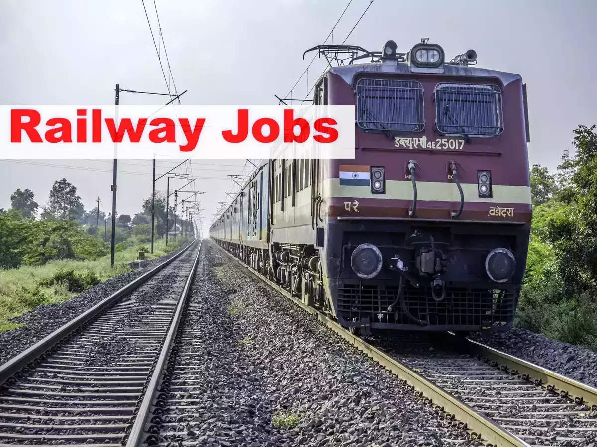 Railway Vacancy: रेलवे में नौकरी करने का सुनहरा मौका, अप्रेंटिस के पदों पर निकली भर्ती, जल्दी करें आवेदन