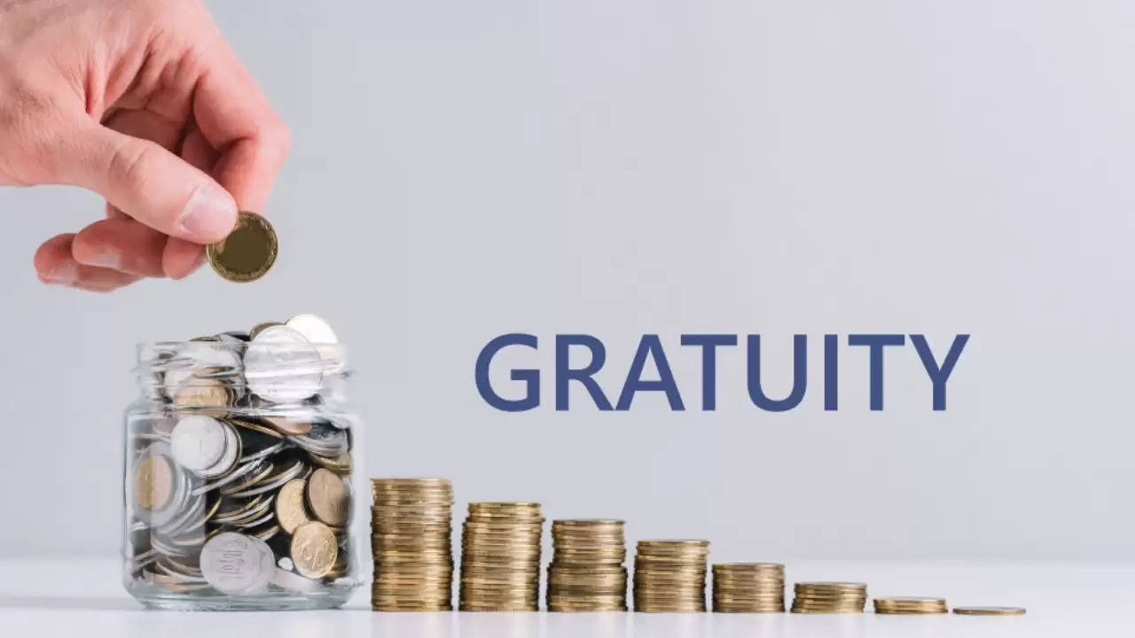 Gratuity limit increased: सरकारी कर्मचारियों के लिए खुशखबरी, DA के बाद इतने लाभ बढ़ गई Gratuity लिमिट