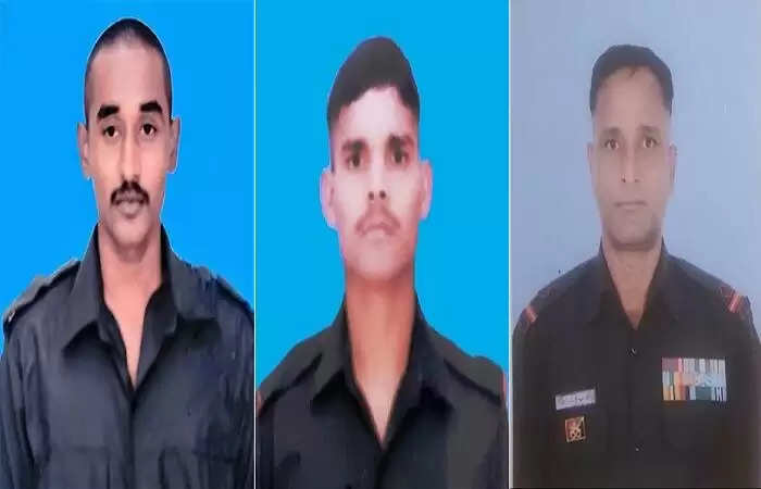 जम्‍मू कश्‍मीर में सेना के कैंप पर आत्‍मघाती हमला, दो आतंकी ढेर, तीन जवान हुए शहीद