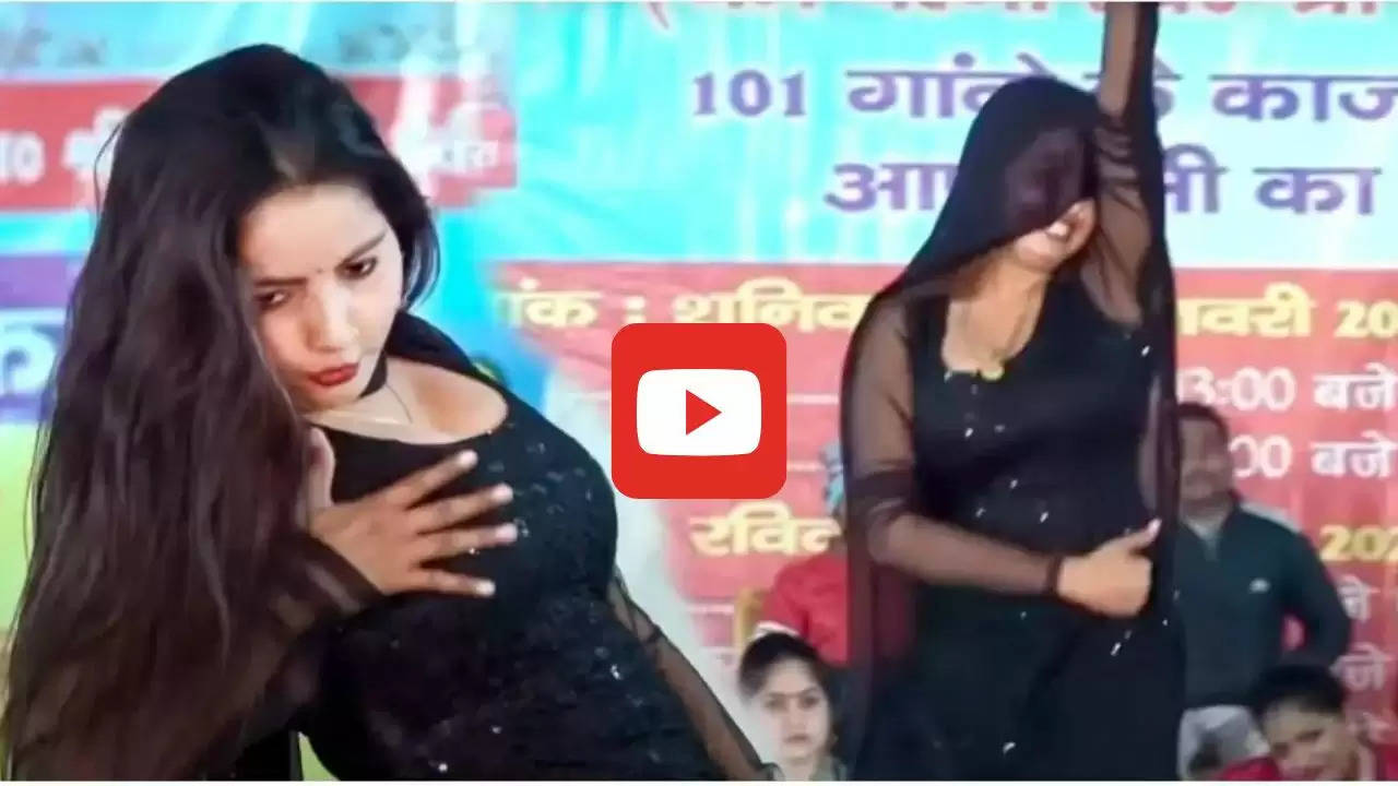  Sunita Baby Dance Video: सुनीता बेबी ने धमाकेदार डांस से लूट ली महफिल, क्लीवेज देख जागे बूढ़ों के अरमान