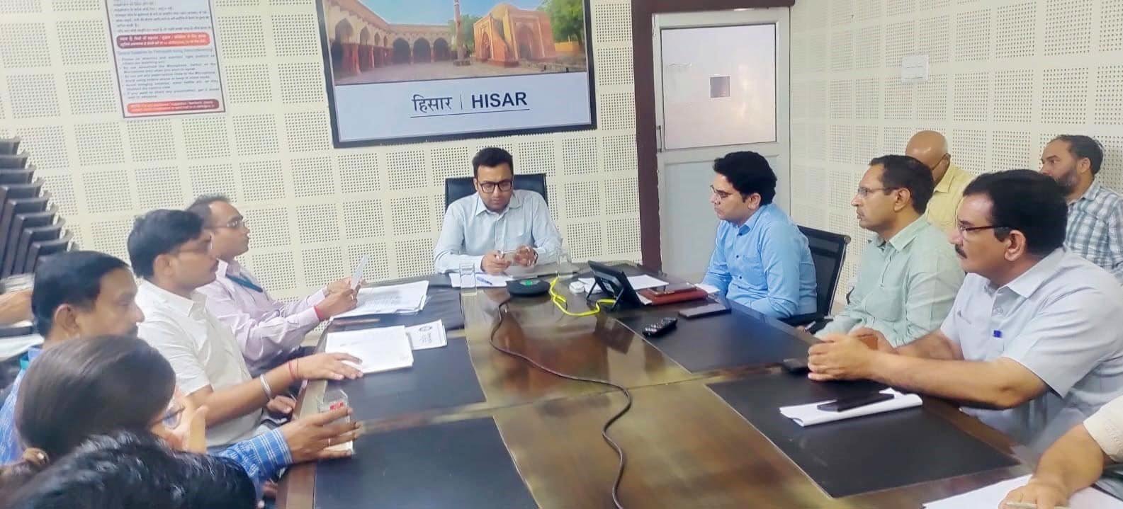 जनगणना कार्यों में लापरवाही बर्दाश्त नहीं, 31 मई तक सभी कार्य पूरे करें अधिकारी : अतिरिक्त उपायुक्त