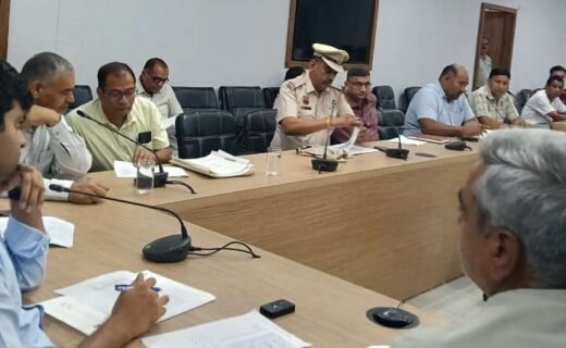 Sirsa News: There should be no delay in resolving pending complaints, settle them soon: ADC Arpit Sangal