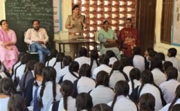 Inspector Seema Sodhi visited the school and raised awareness among students about substance abuse and cybercrime.