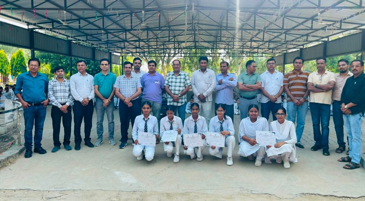 Nathusari Chopta: पीएम श्री रा. व. मा. विद्यालय रूपावास के विद्यार्थियों ने लीगल लिटरेसी में फिर लहराया परचम