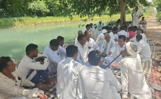जमाल गांव के ग्रामीण बोले, जब तक टेल पर पूरा पानी नहीं पहुंचेगा, तब तक धरना रहेगा जारी, सिंचाई विभाग के अधिकारियों के आश्वासन पर भी ग्रामीण नहीं माने