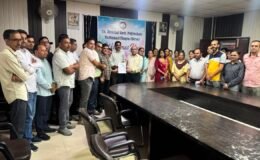 Nathusari Chopta: वेतन भुगतान में हो रही देरी के संबंध में स्टाफ ने प्राचार्य को सौंपा ज्ञापन