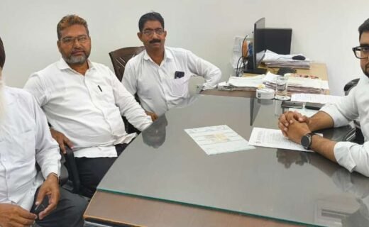 रानियां विधानसभा क्षेत्र में एसआईआर के संशोधित कार्यक्रम को लेकर राजनीतिक दलों के प्रतिनिधियों के साथ बैठक