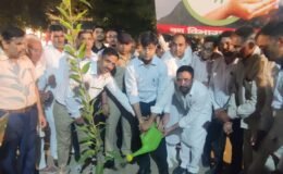 'Night Halt' program organized in Shahpuriya village; ADC listened to villagers' grievances.