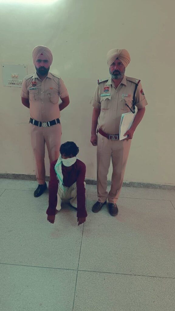 थाना कालांवाली पुलिस ने हेरोइन तस्करी के मामले में फरार मुख्य तस्कर को किया काबू