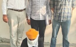 Fraud involving ₹1 lakh via fake customer care and screen sharing busted; accused, absconding for two months, arrested in Uttar Pradesh.
