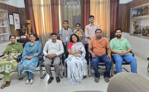 सिरसा राजकीय नेशनल महाविद्यालय के अर्थशास्त्र प्रथम वर्ष के विद्यार्थियों ने विश्वविद्यालय टॉप किया