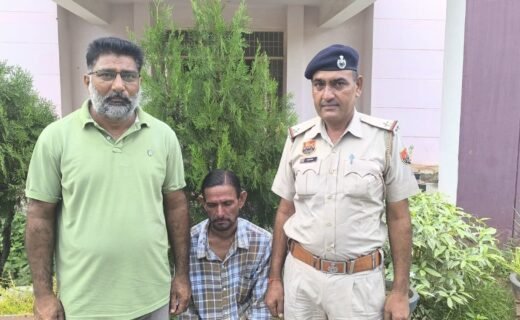 Absconding accused wanted for six years in a theft case arrested in Sirsa.
