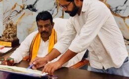The Chairman inspected staff attendance at the Municipal Council office; one employee was found absent.