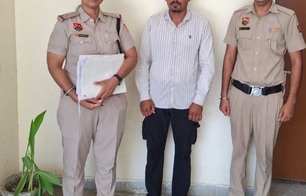 Husband arrested and remanded to one-day police custody in the case of a woman and her two-year-old daughter being burned alive for dowry in Shakkar Mandori, Nathusari Chopta.